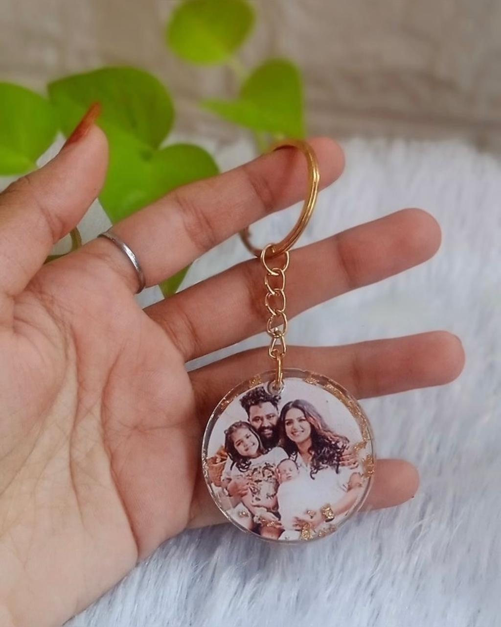Resin Photo Keychain - Round